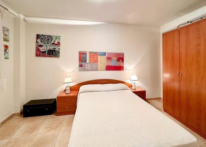 Lets Holidays Centric With Pool In Tossa 2 * Тосса-де-Мар